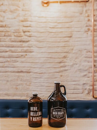 Nuestras Growler en el portal de diseño , COSAS VISUALES. Candela Factoría, estudio de packaging